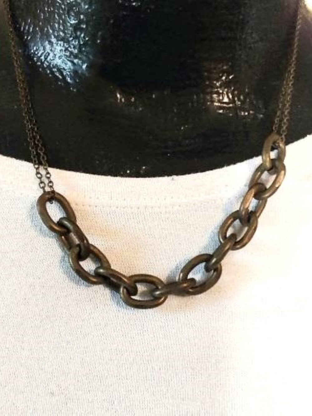 Paparazzi Brass-Toned Chunky Chain Necklace